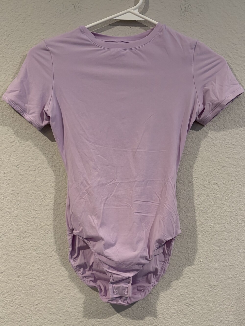 Skims Womens Casual Lavender Purple Fits Everybody Short Sleeve Bodysuit Size XS